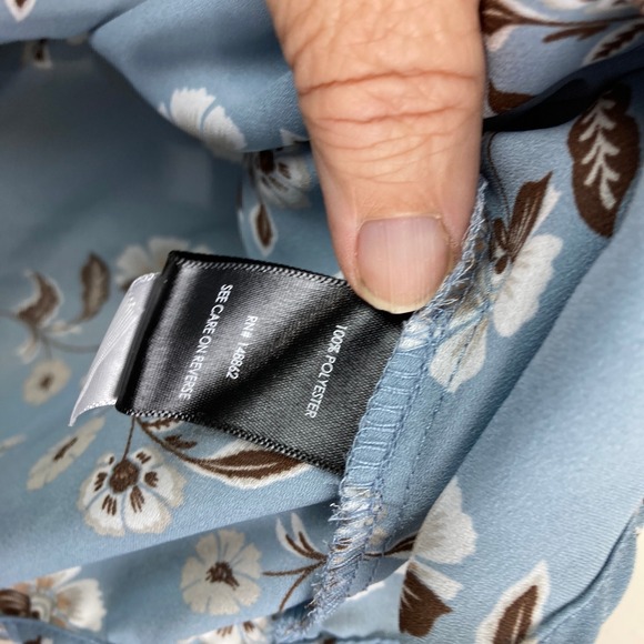 Torrid Harper Blouse Women 3 Blue Floral 3/4 Sleeve V-Neck Top Cottagecore Boho - Picture 5 of 7